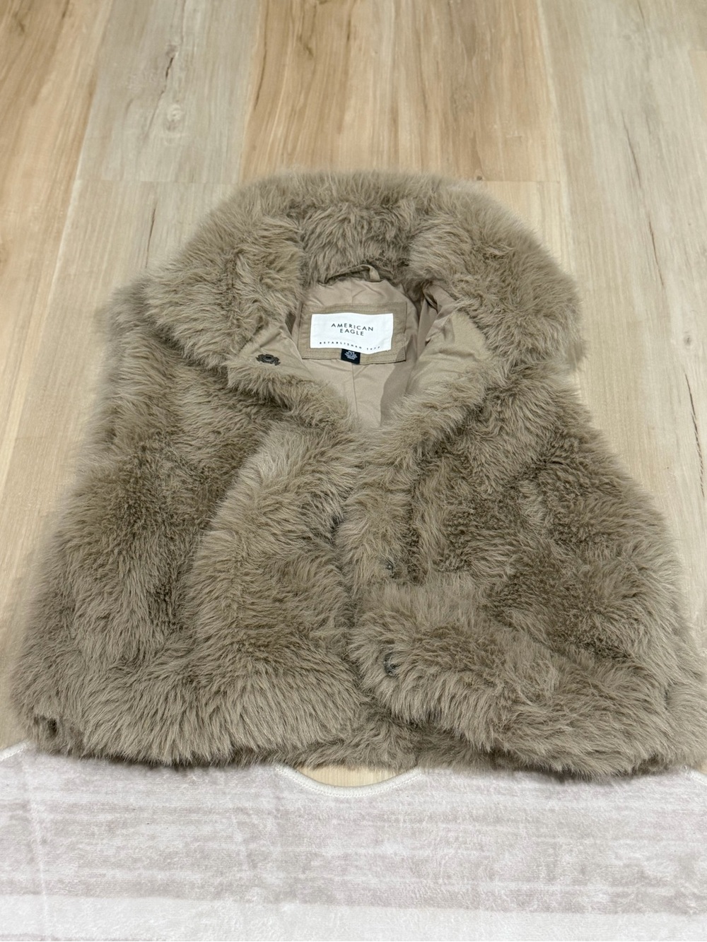 American Eagle Outfitters Faux Fur Cape in Taupe Brown
